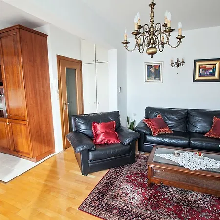 Lea Lena Apartament *